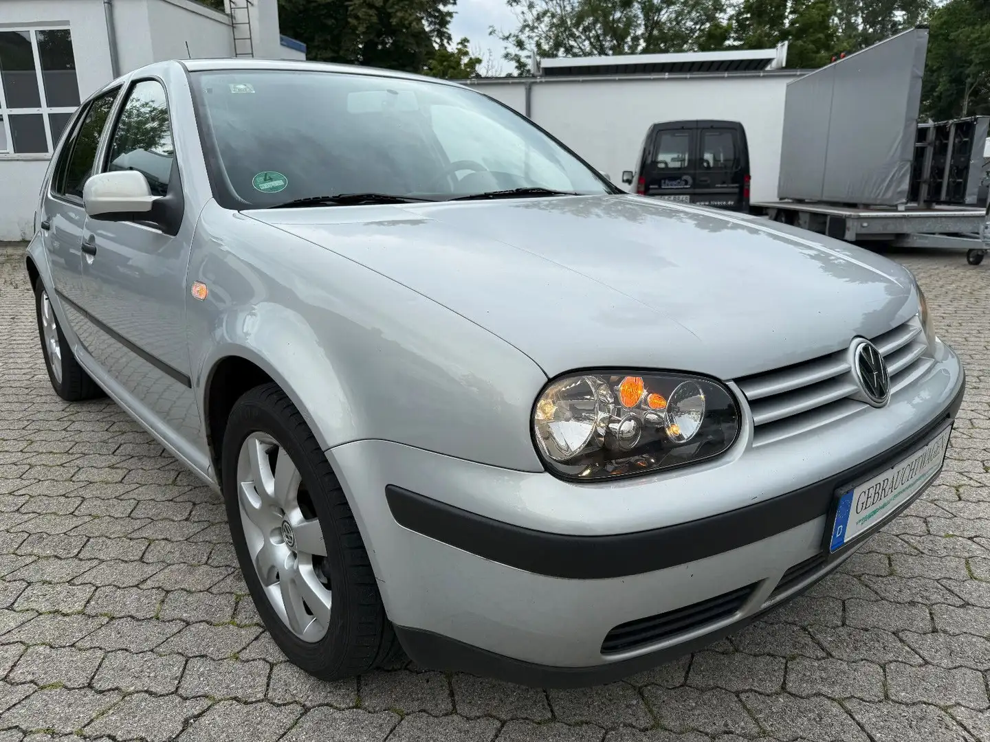 Volkswagen Golf 1.6 Fsi Trendline Klima 2.Hand Heckschaden! Argent - 2