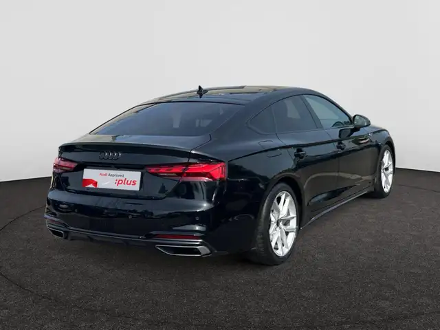 Audi A5 view 6