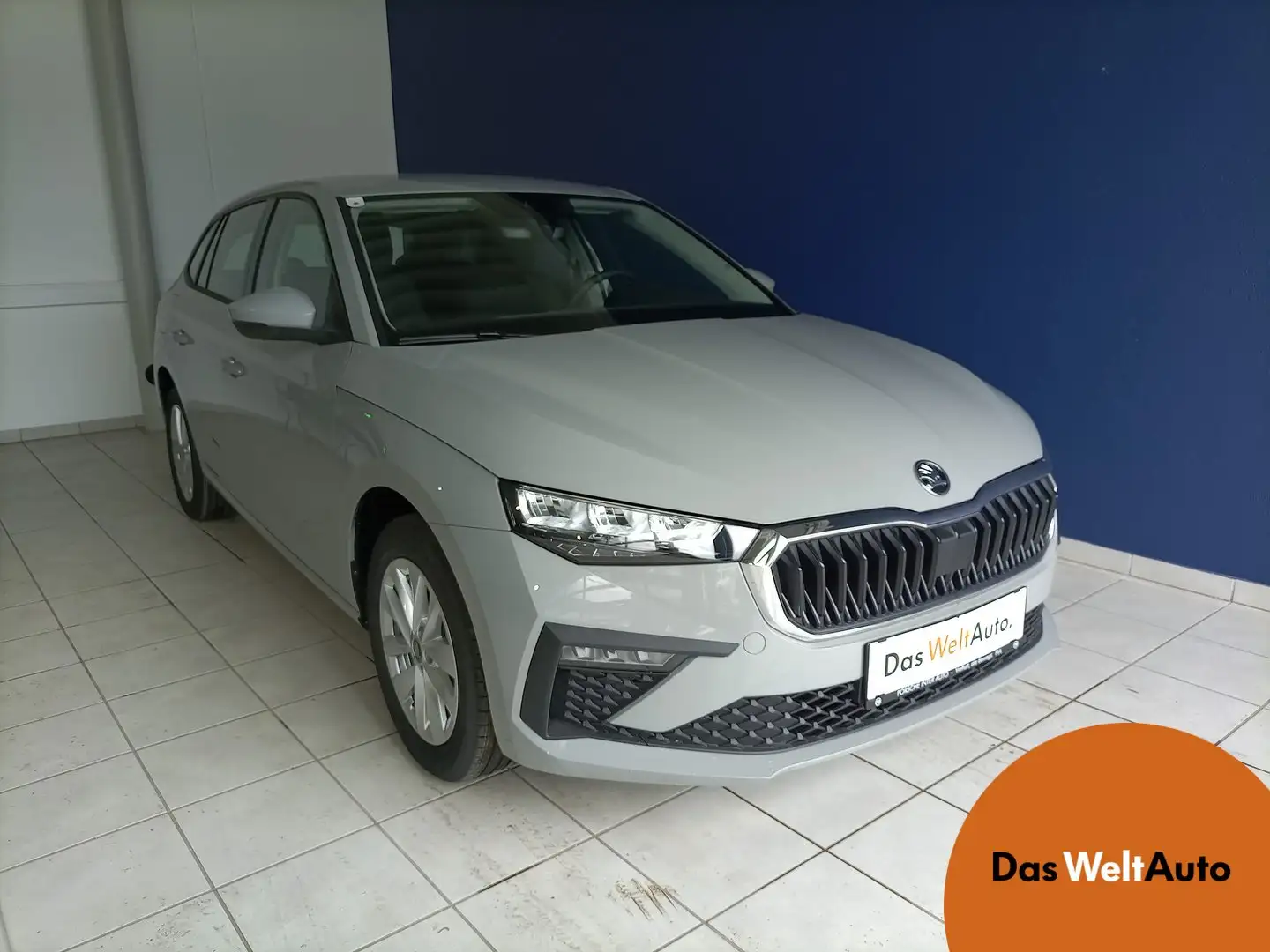 Skoda Scala Essence TSI Gris - 1
