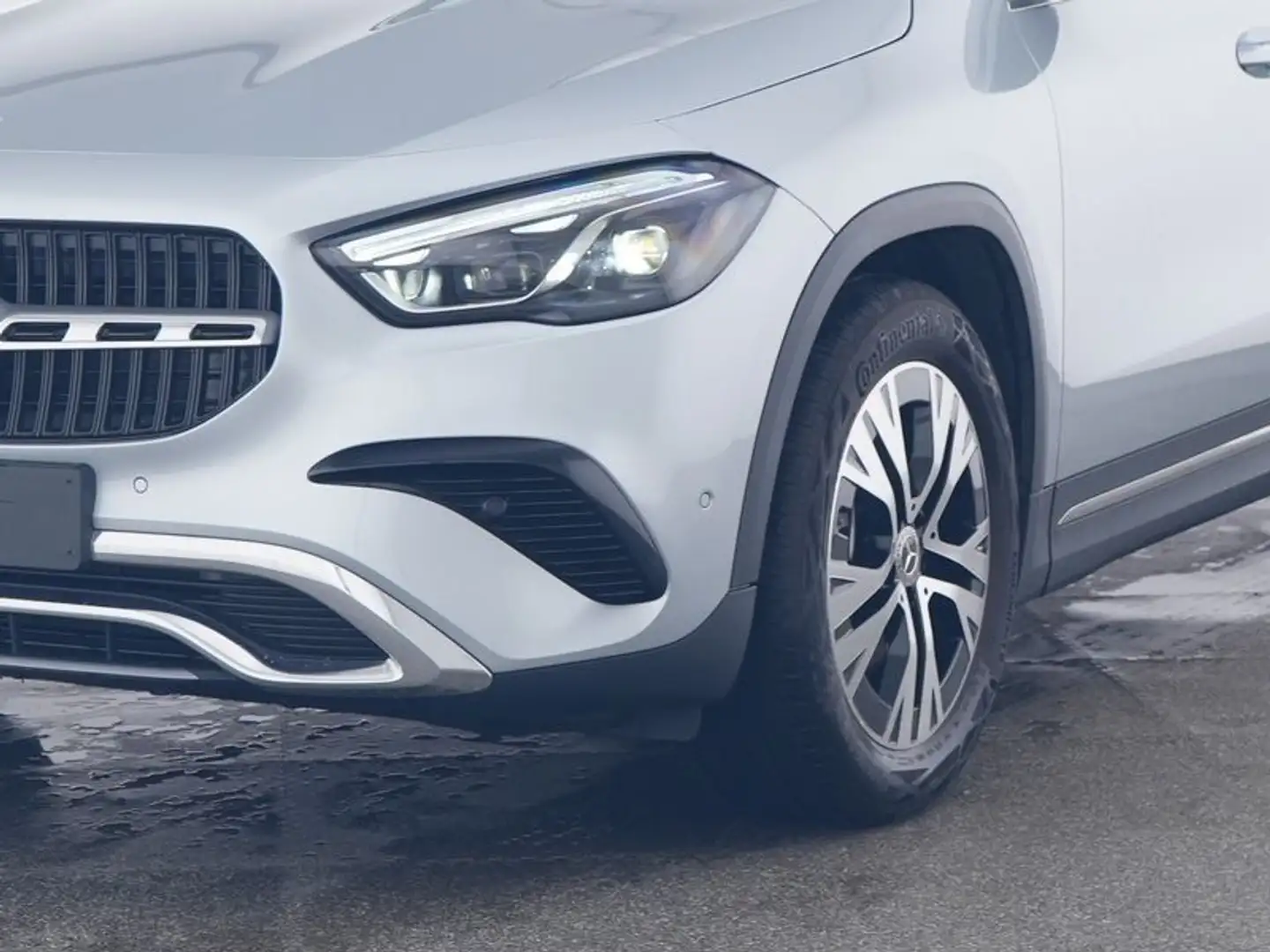 Mercedes-Benz GLA 220 4M 8G-DCT+Advanced Plus+Multibeam+Winter Argent - 2