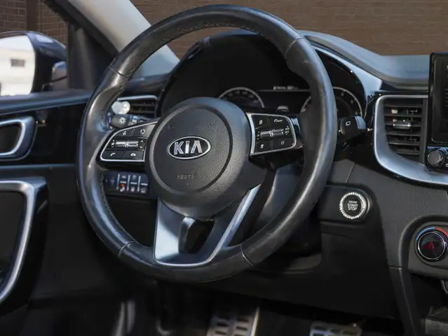 Kia Ceed view 11