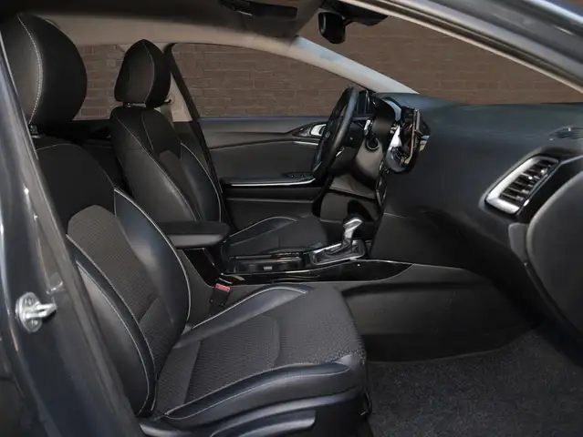 Kia Ceed view 8