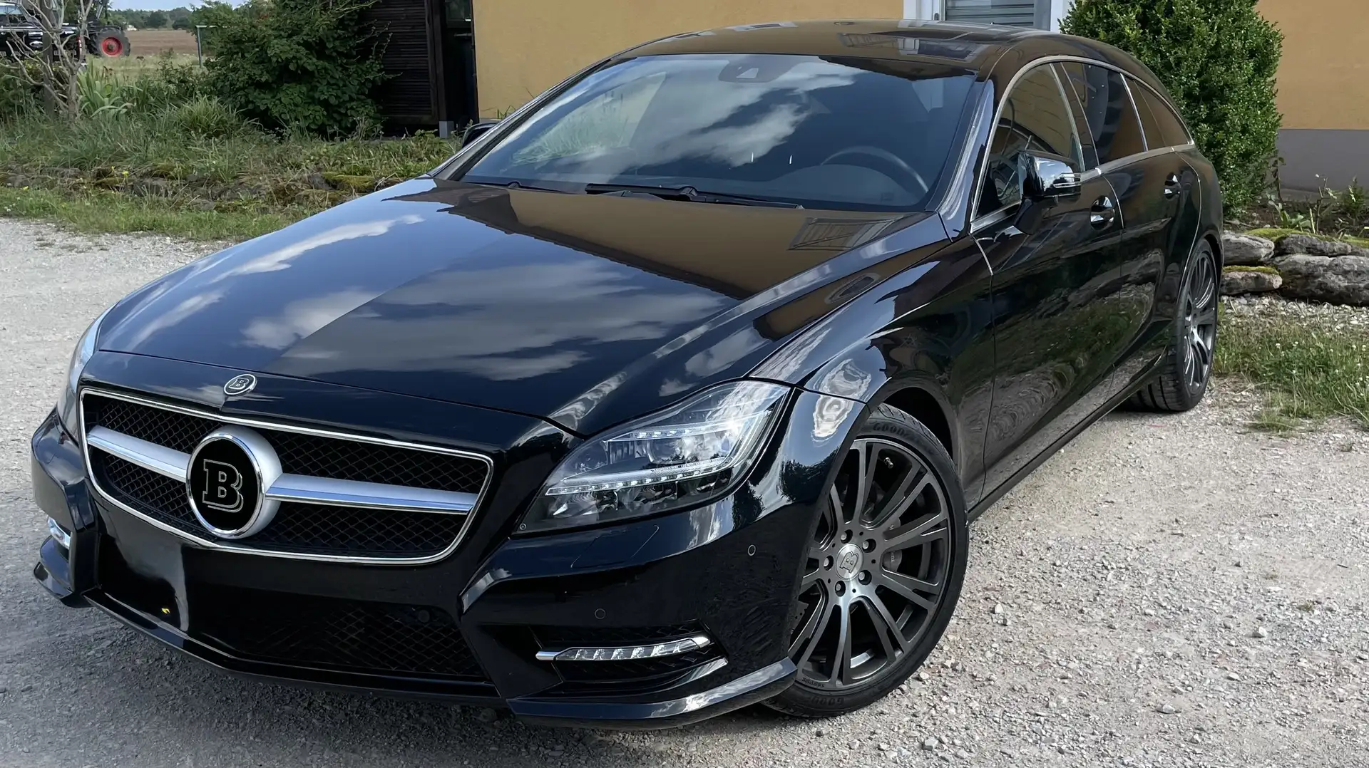 Mercedes-Benz CLS 350 Shooting Brake CDI 4Matic 7G-TRONIC Edition 1 Schwarz - 1