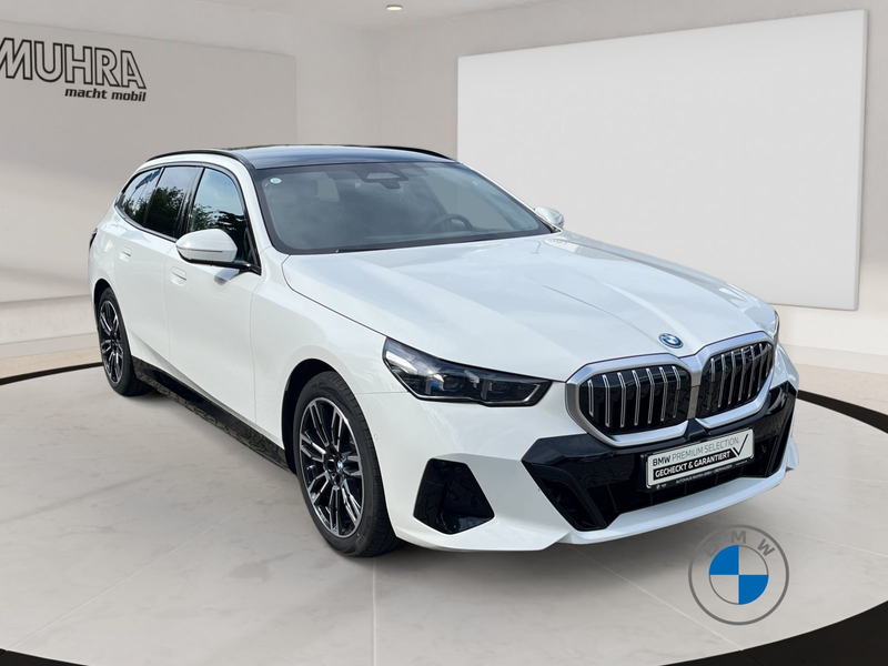 BMW 550 e xDrive Touring M Sport 19" AHK Pano B&W — photo 7