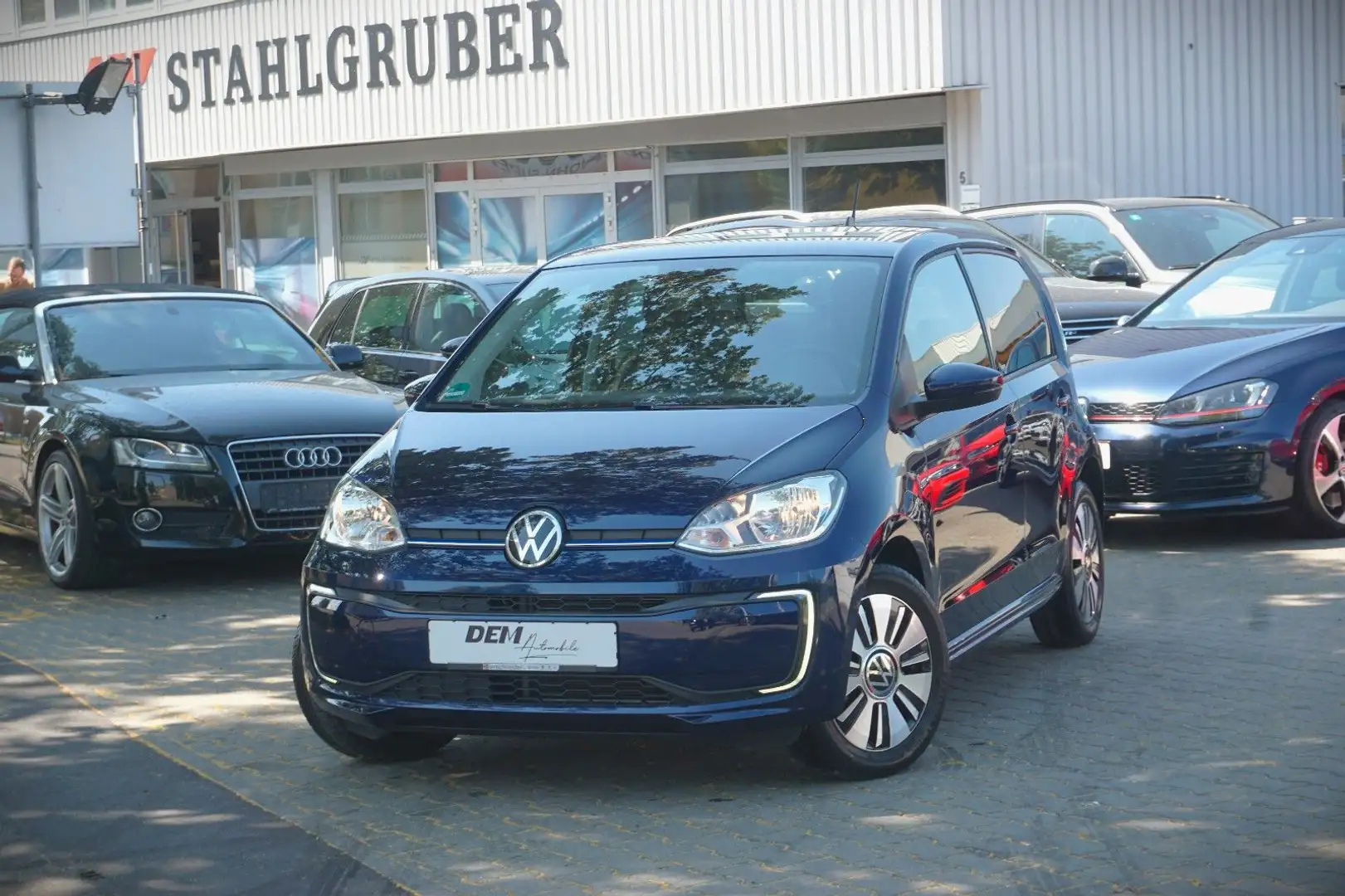Volkswagen up! e-up! United / 1.HD / R-Kam/ Temp./ Sitzheit plava - 1