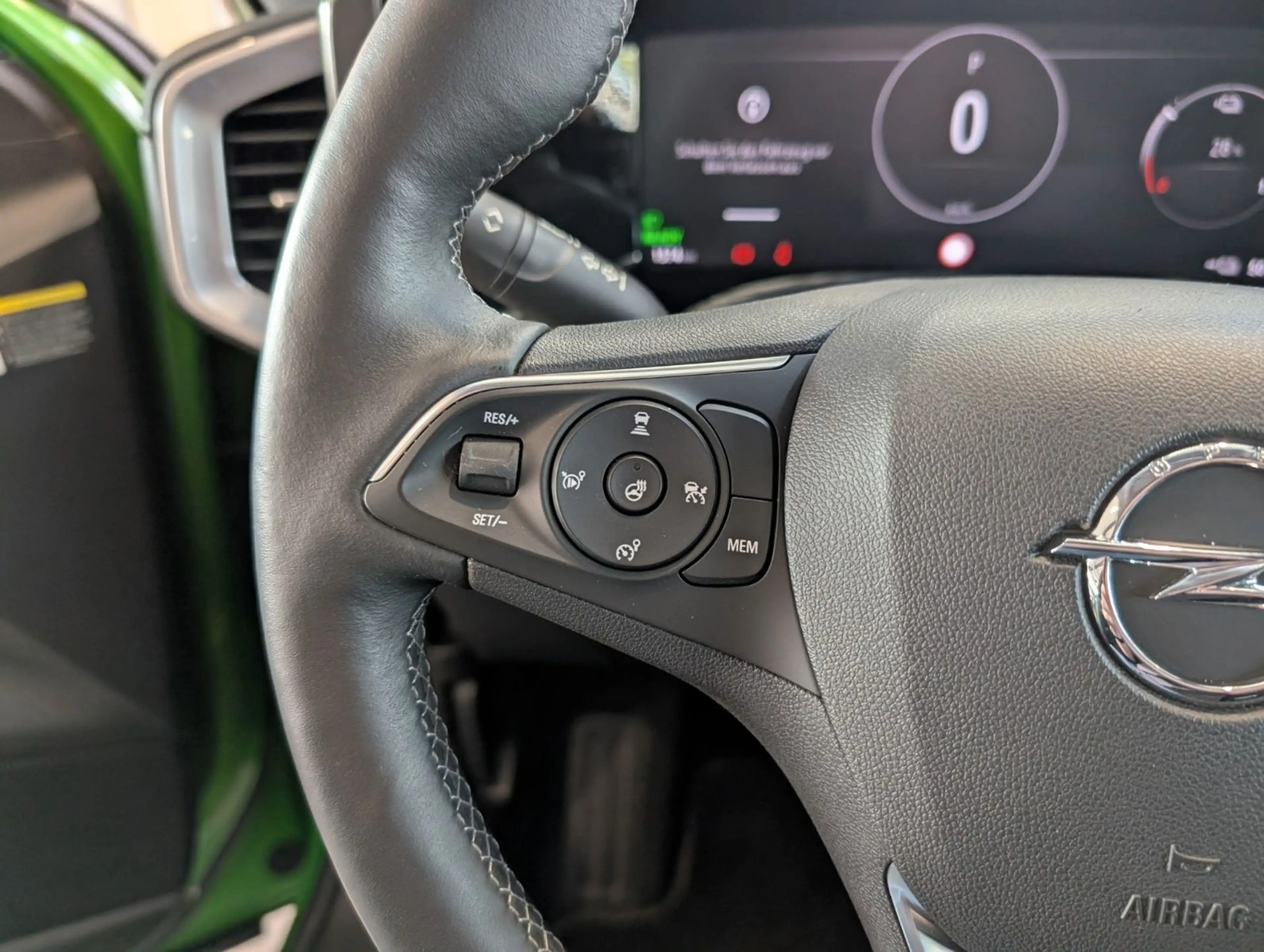 Opel Mokka-E Mokka SH LH Navi Android Apple Kamera LED 11 kWh — photo 14