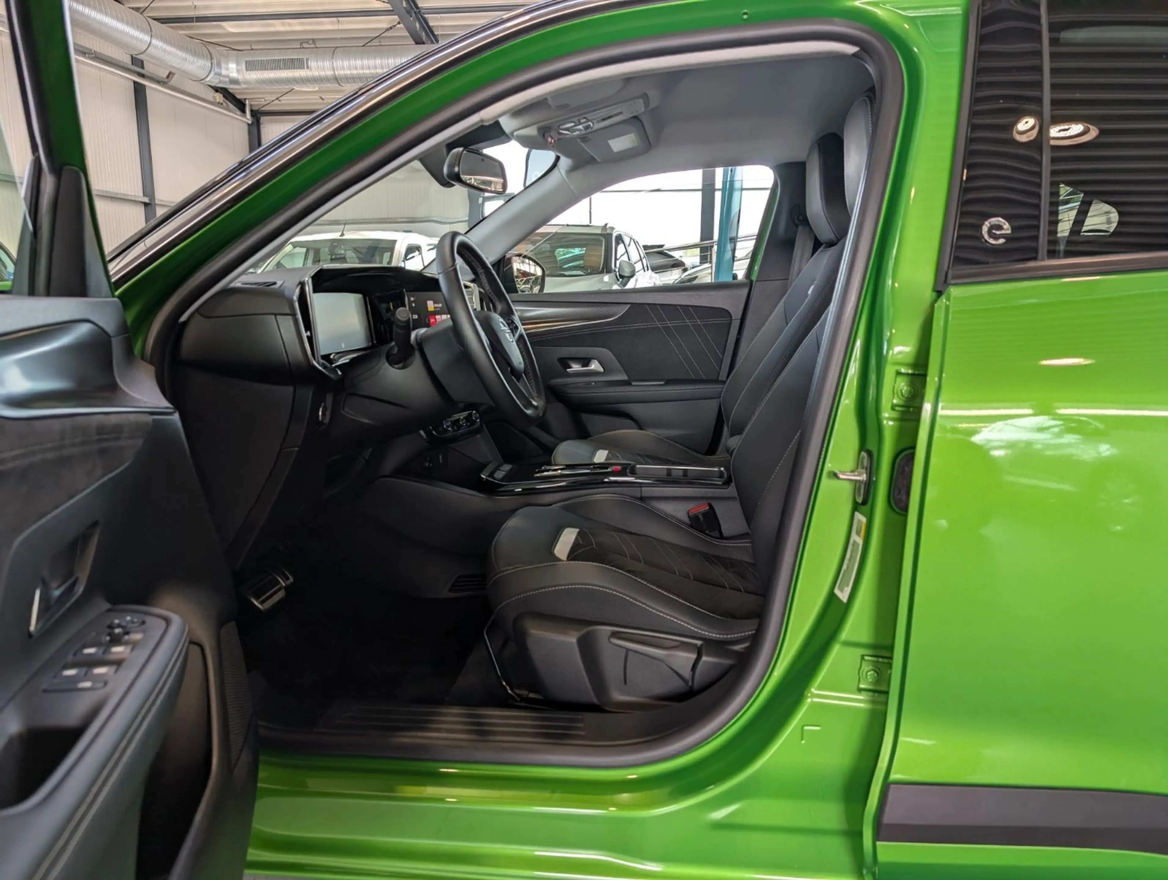 Opel Mokka-E Mokka SH LH Navi Android Apple Kamera LED 11 kWh — photo 9