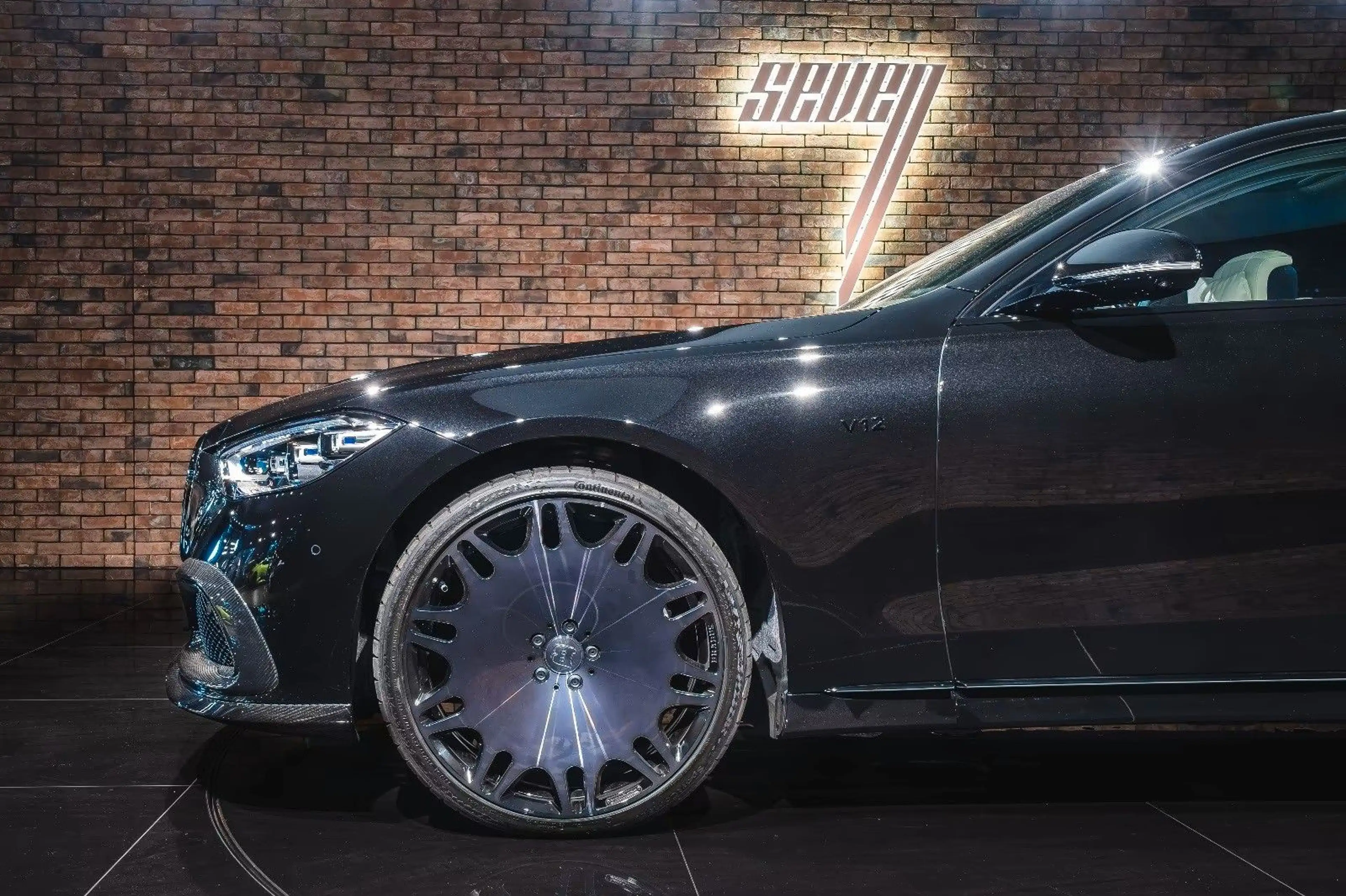 Mercedes-Benz S 680 Maybach S680 V12 | 4Matic | BRABUS carbon kit — photo 9