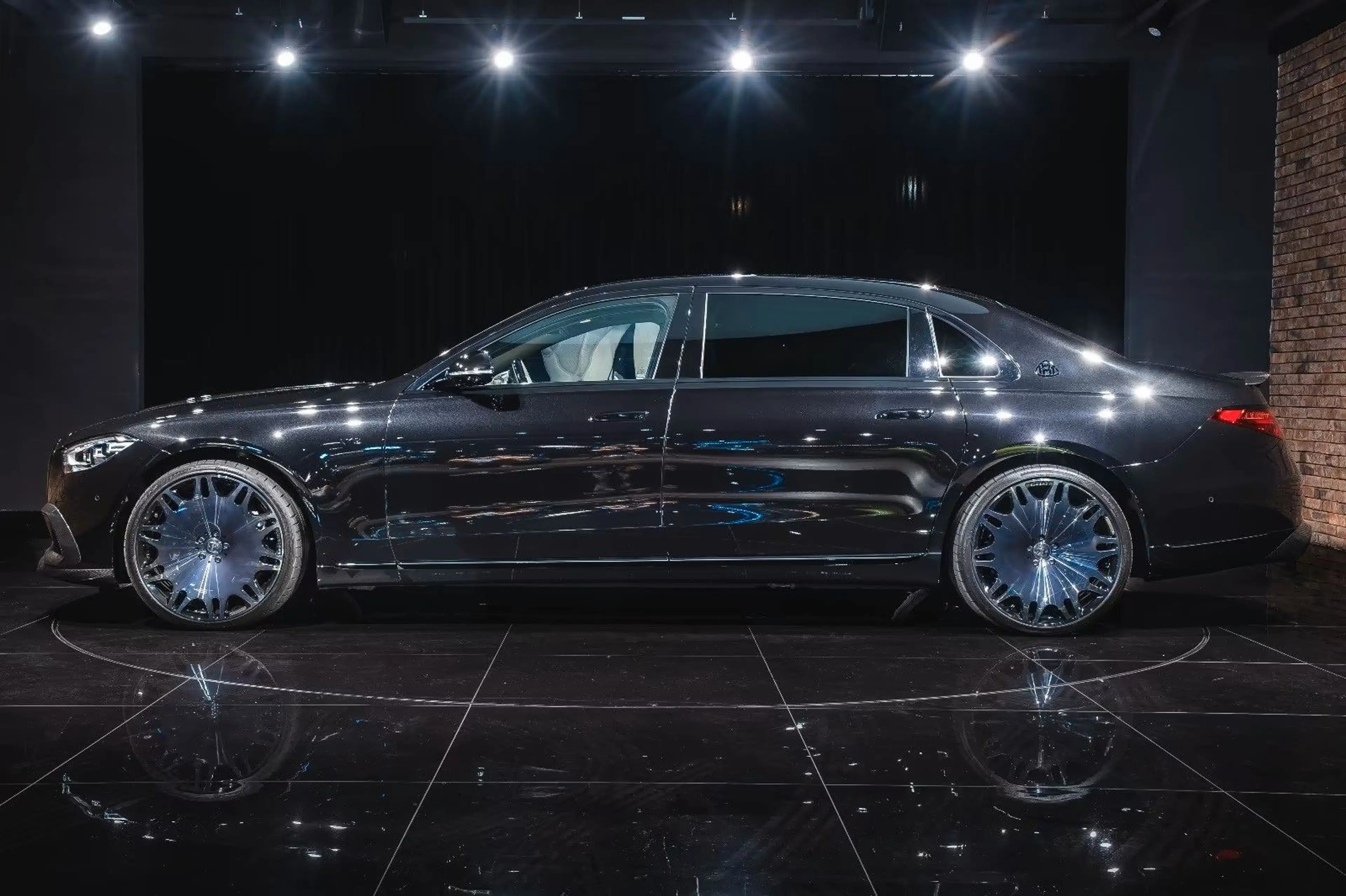 Mercedes-Benz S 680 Maybach S680 V12 | 4Matic | BRABUS carbon kit — photo 5