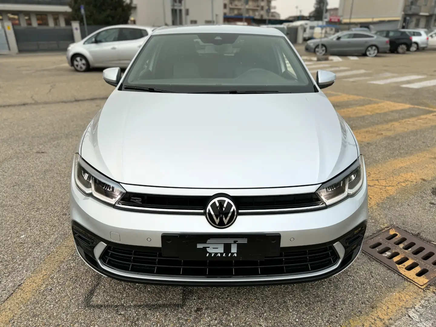 Volkswagen Polo 1.0 TSI R-Line Srebrny - 2