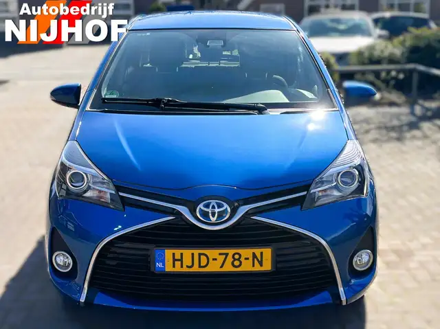 Toyota Yaris 1.5 Hybrid Lease Limited