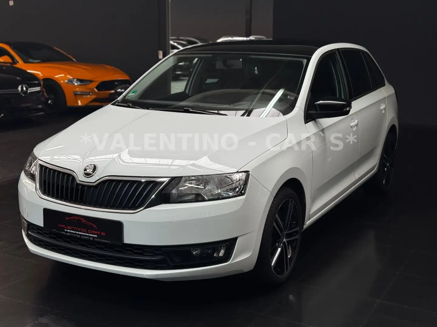 Skoda Rapid/Spaceback Spaceback Pano/Klima/Temp/DAB/Xenon/Pdc Alb - 2