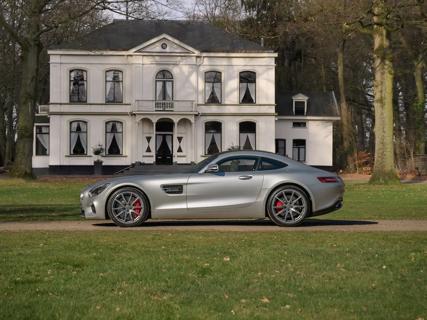Mercedes-Benz AMG GT 4.0 S | Burmester | Pano | Performance Seats | Exc Grau - 1