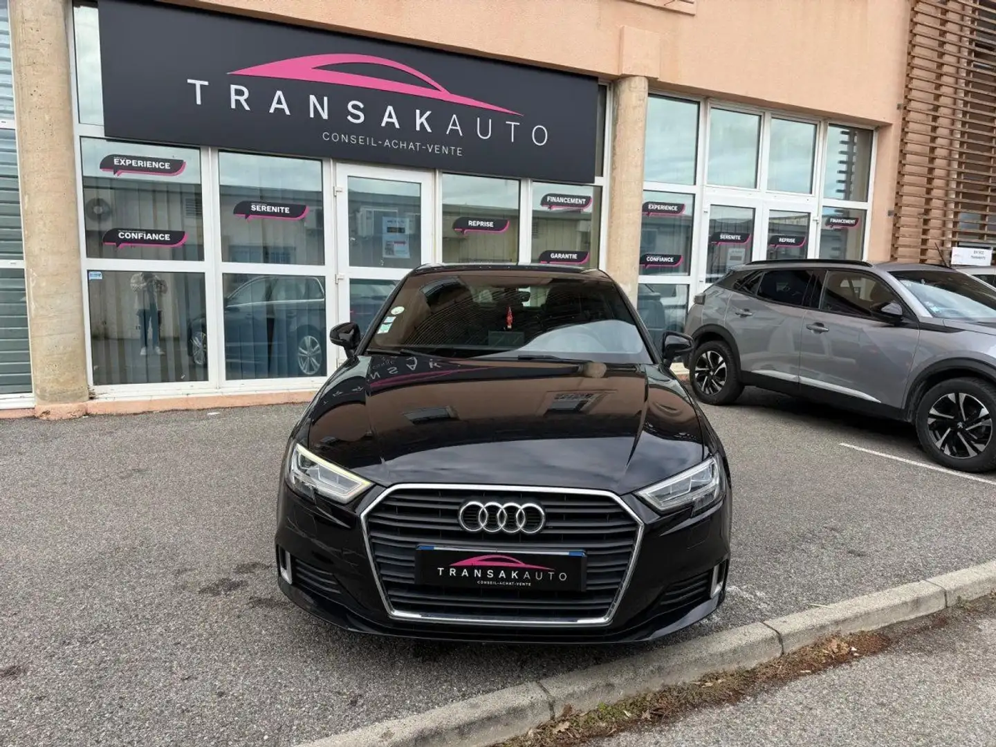 Audi A3 1.6 TDI 110 S tronic 7 S Line Nero - 2