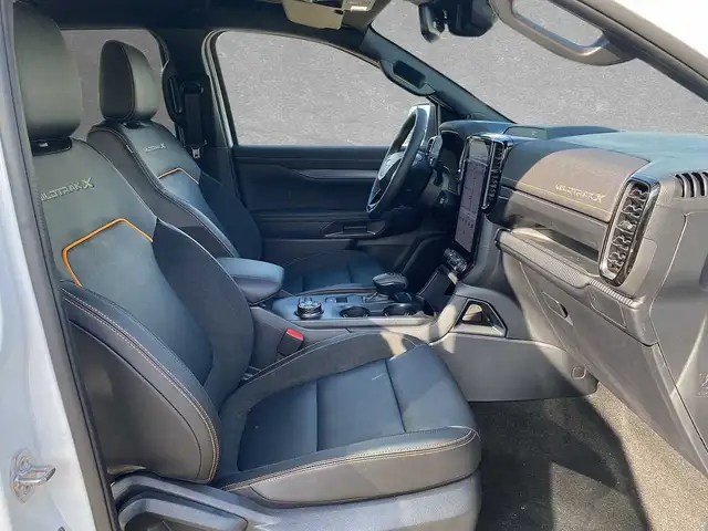 Ford Ranger view 3