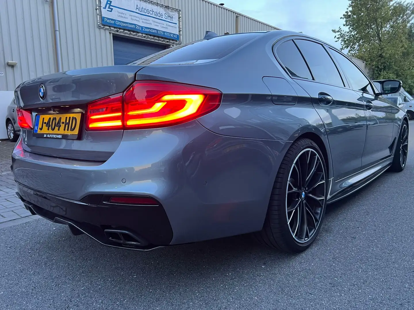 BMW 530 5-serie 530I HIGH EXECUTIVE AUTOMAAT M SPORTPAKKET Bleu - 2