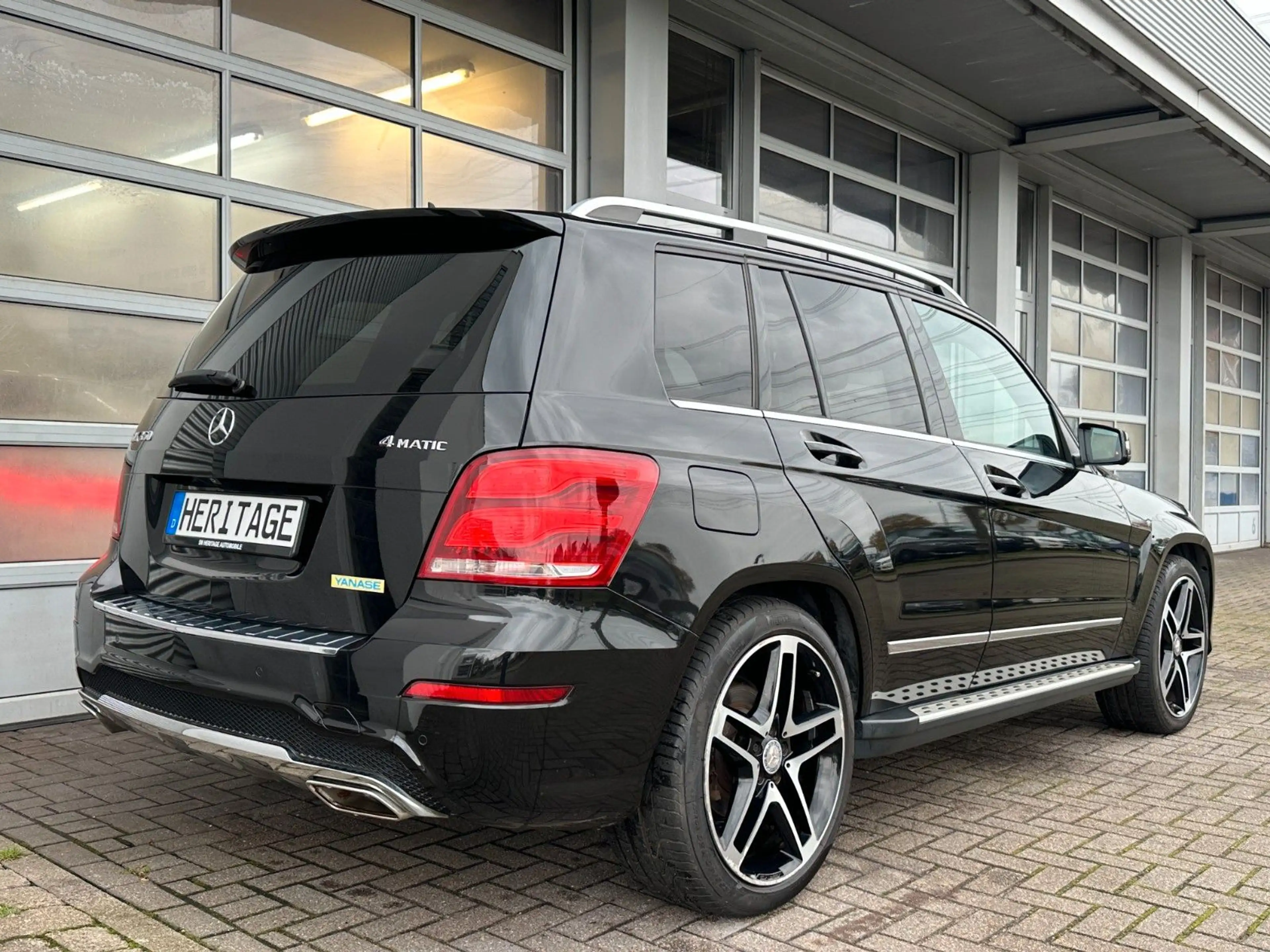 Mercedes-Benz GLK 350 4Matic AMG-LINE/ACC/SHZ/360°Kamera — photo 8