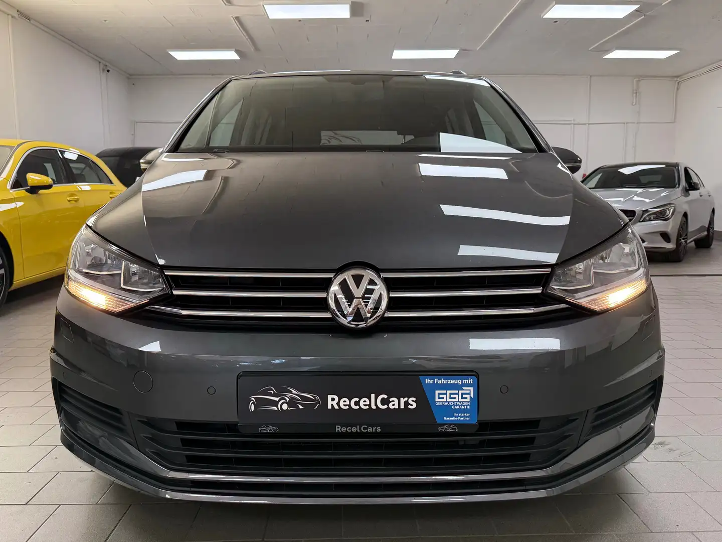 Volkswagen Touran Comfortline 1.4 TSI*NAVI*PDC*SHZ*GARANTIE Grau - 2