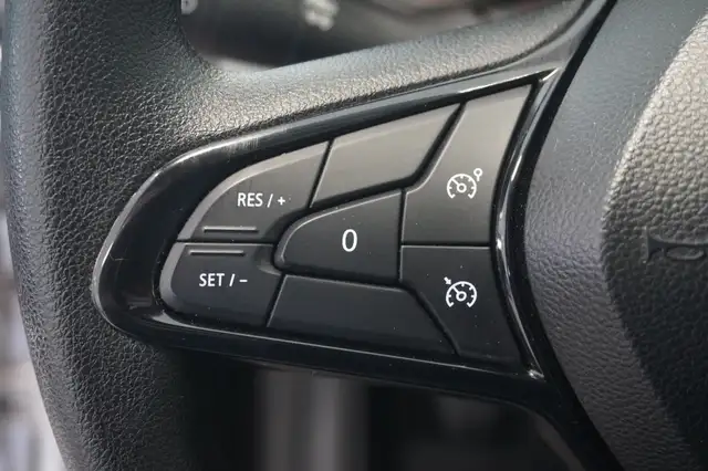 Renault Clio view 12