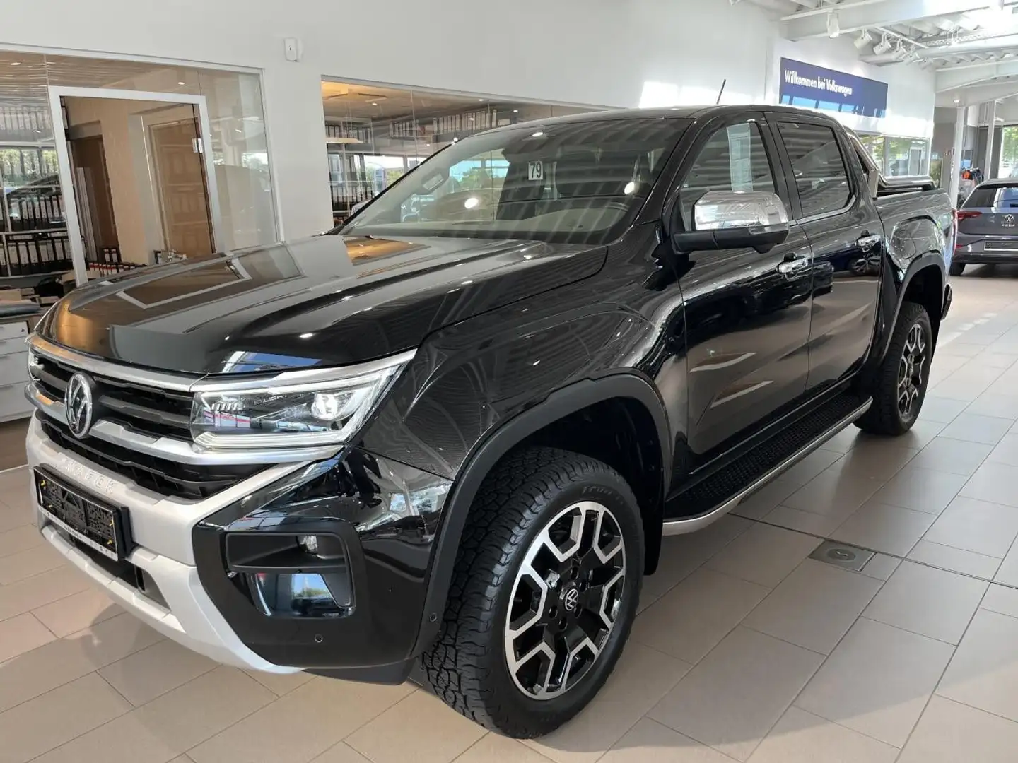 Volkswagen Amarok 3,0 TDI Aventura 4x4  Gar 08/2028 Bluetooth Noir - 1