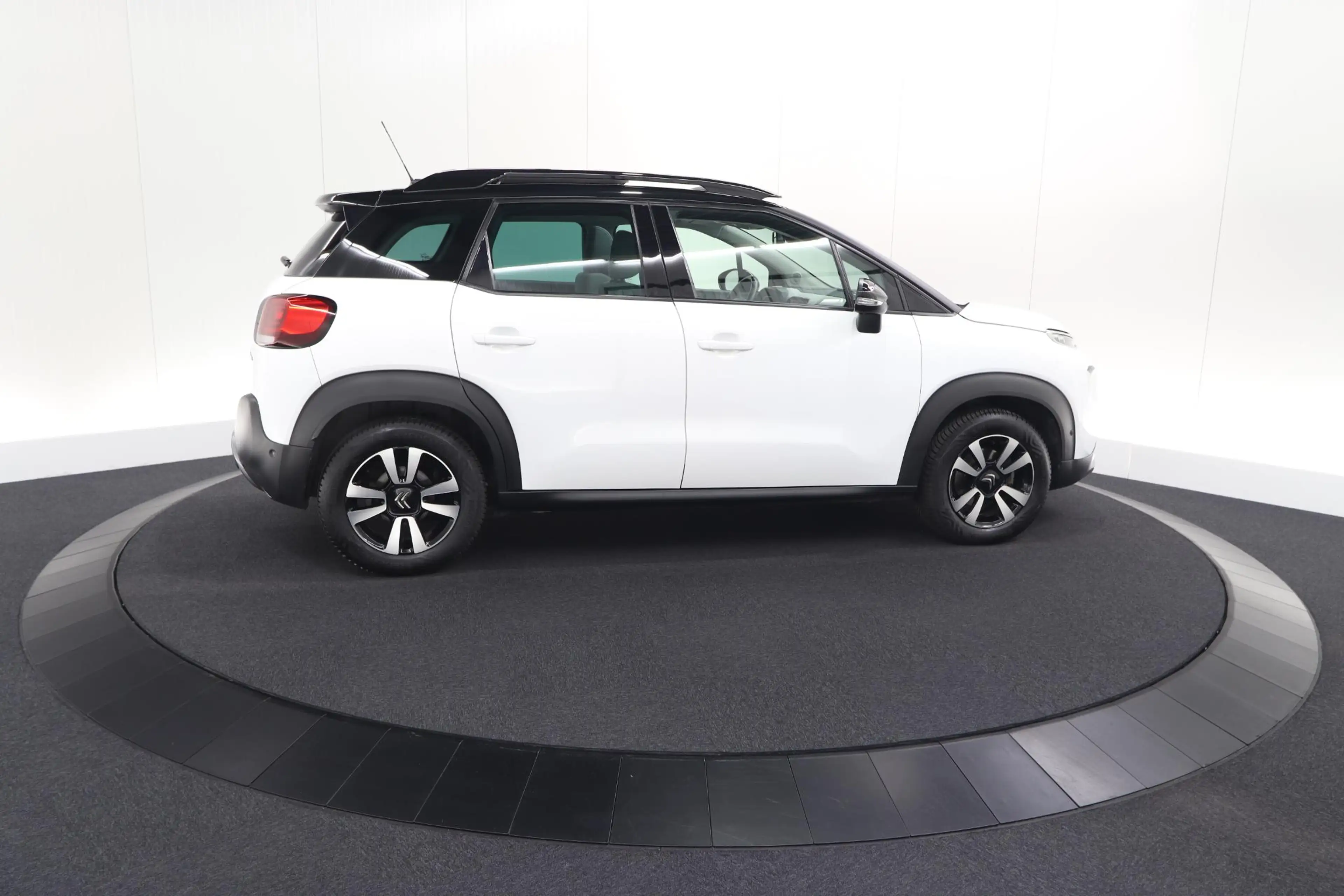 Citroen C3 Aircross PureTech 130 EAT6 S&S Shine | Panoramadak | Allsea — photo 8