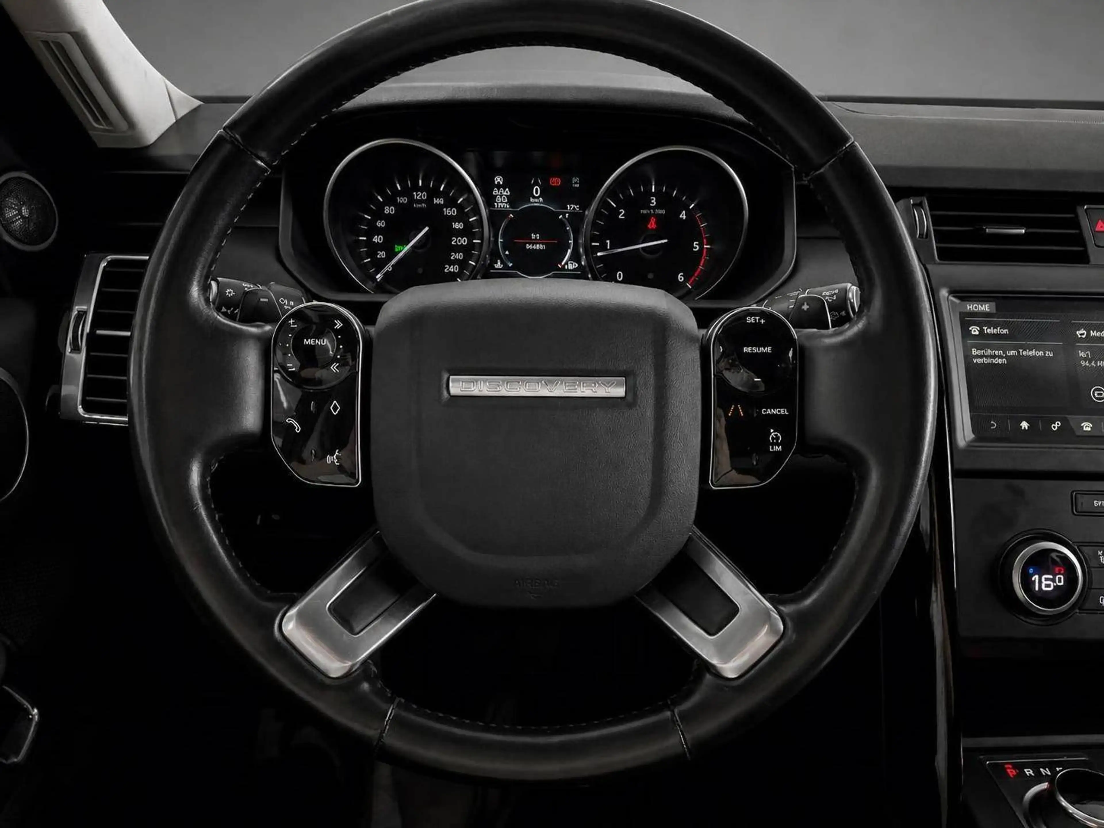 Land Rover Discovery S SD4 — photo 11