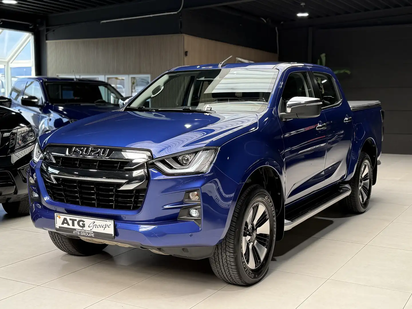 Isuzu D-Max 1.9 TD 163CV 4WD TVAC X-SERIES FULL OPTIONS Bleu - 1