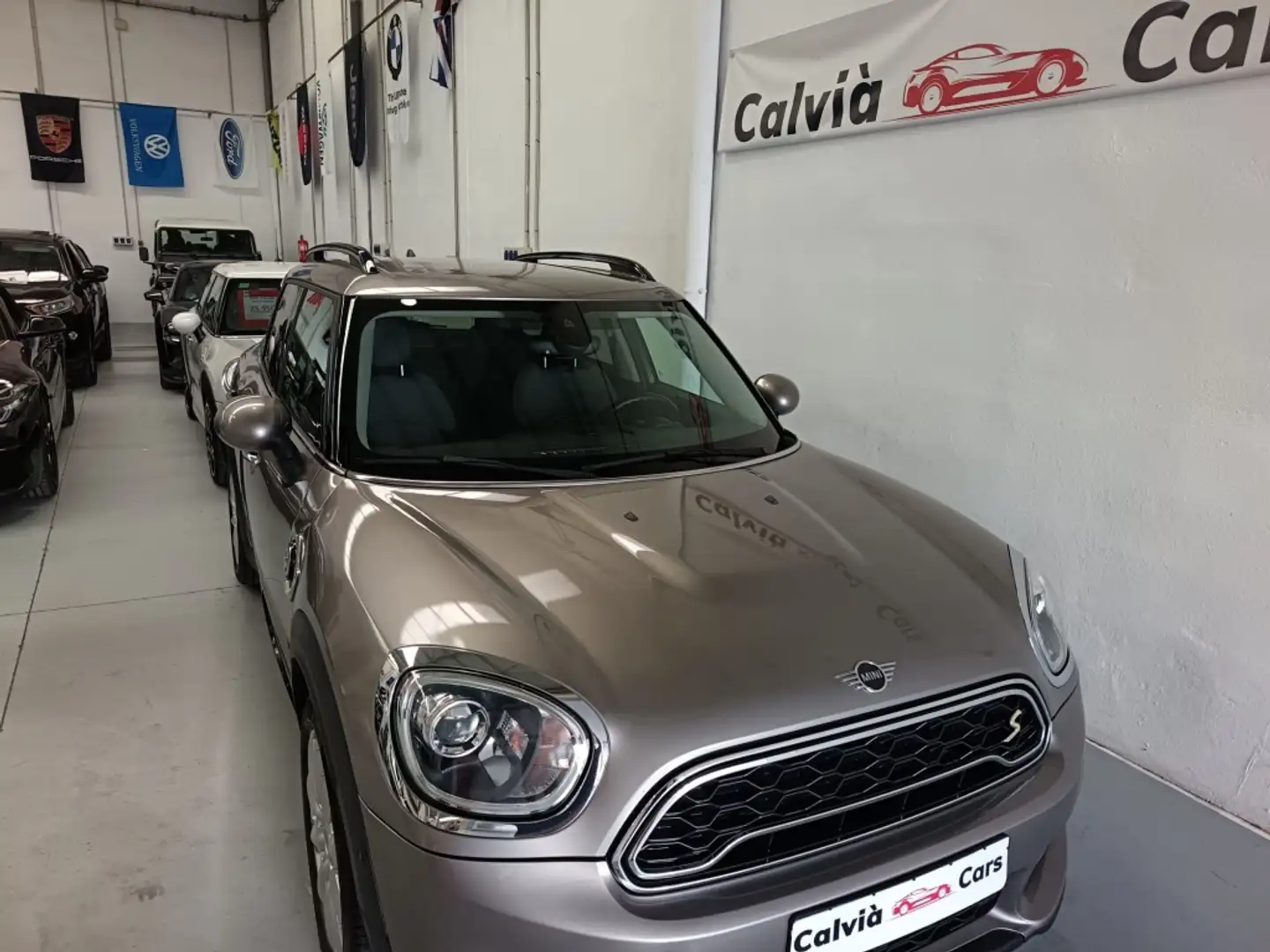 MINI MINI Countryman Pequeño  Automático de 5 Puertas Plateado - 2