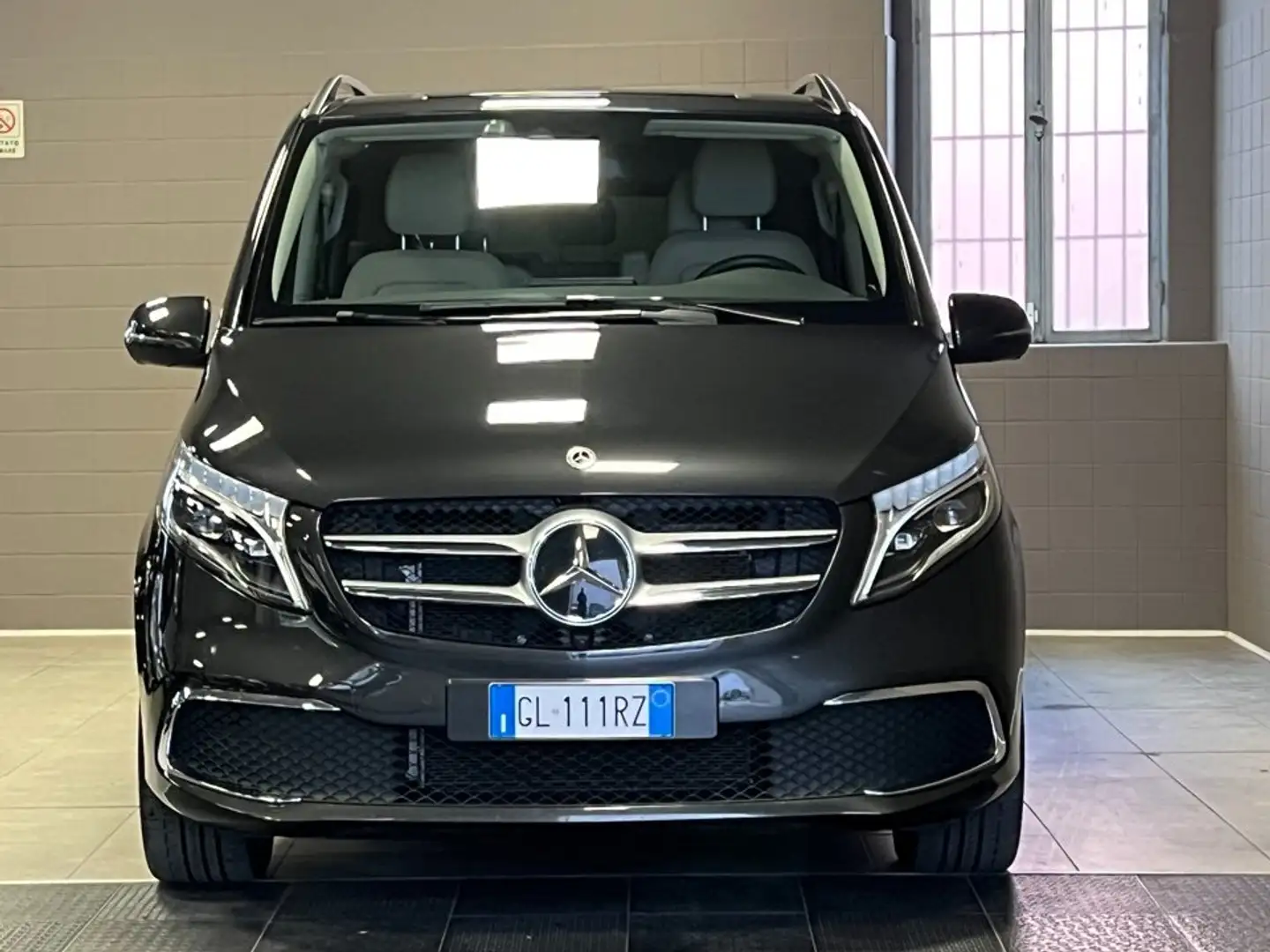Mercedes-Benz V Classe V - Long 300 d Premium 4matic auto Grigio - 2