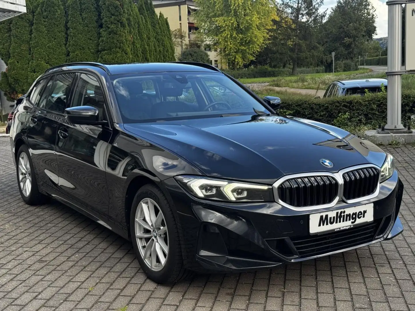 BMW 320 d Tour.HUD LiveProf.Temp.Sitzh.DAB Alarm PDC Nero - 2