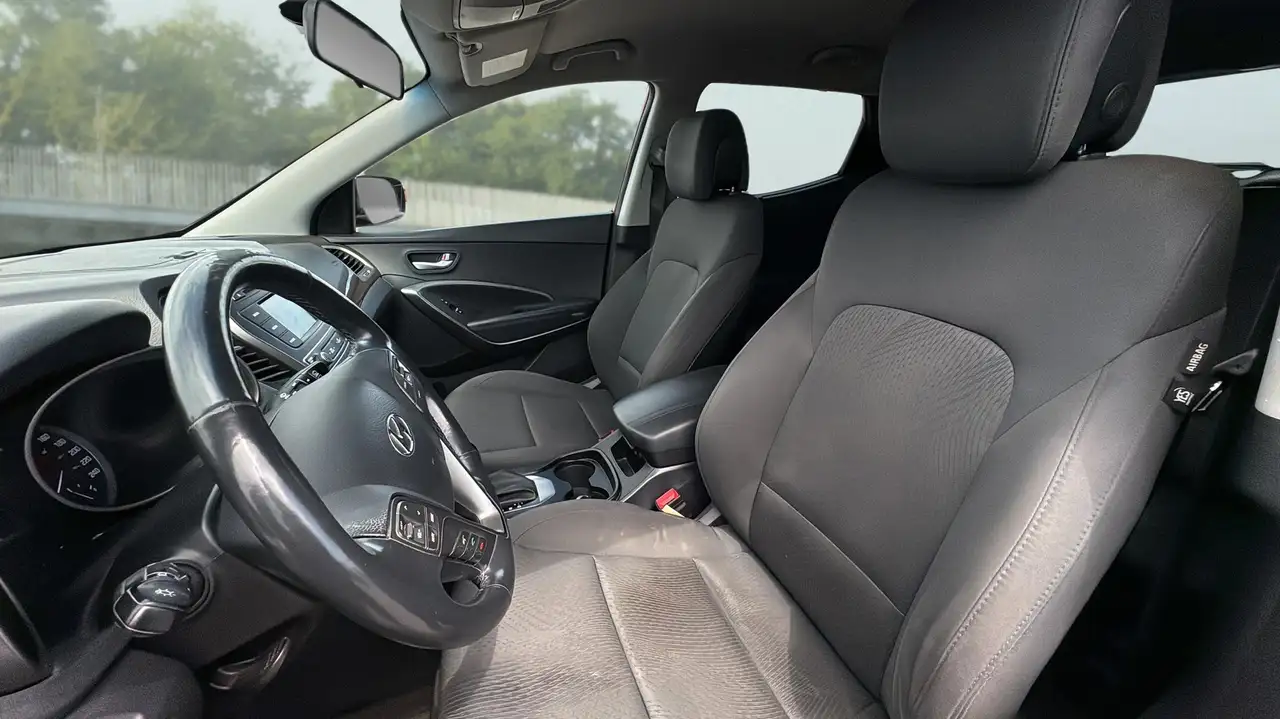 Hyundai SANTA FE снимка Hyundai SANTA FE