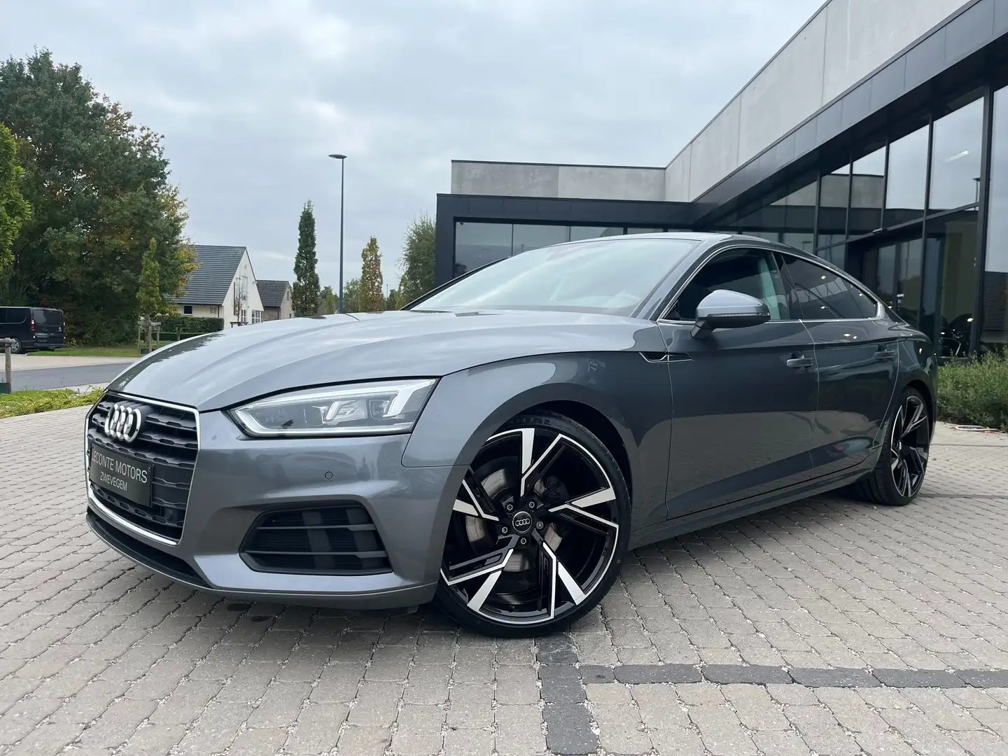 Audi A5 A5 Sportback 2.0 TDI S-Tronic LED/Leder/Sportzetel Grijs - 2