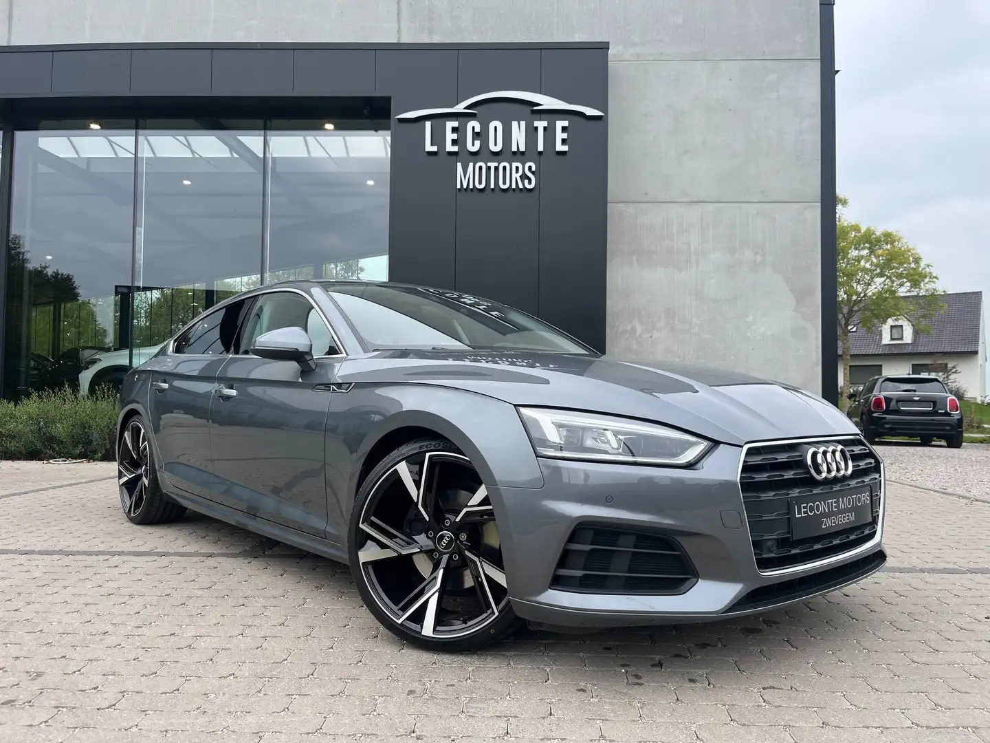 Audi A5 A5 Sportback 2.0 TDI S-Tronic LED/Leder/Sportzetel Grijs - 1