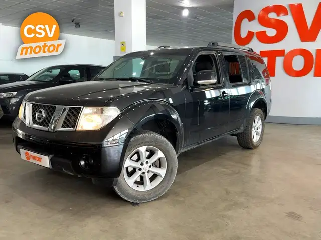 Nissan Pathfinder 2.5 dCi 174CV XE 5 plazas