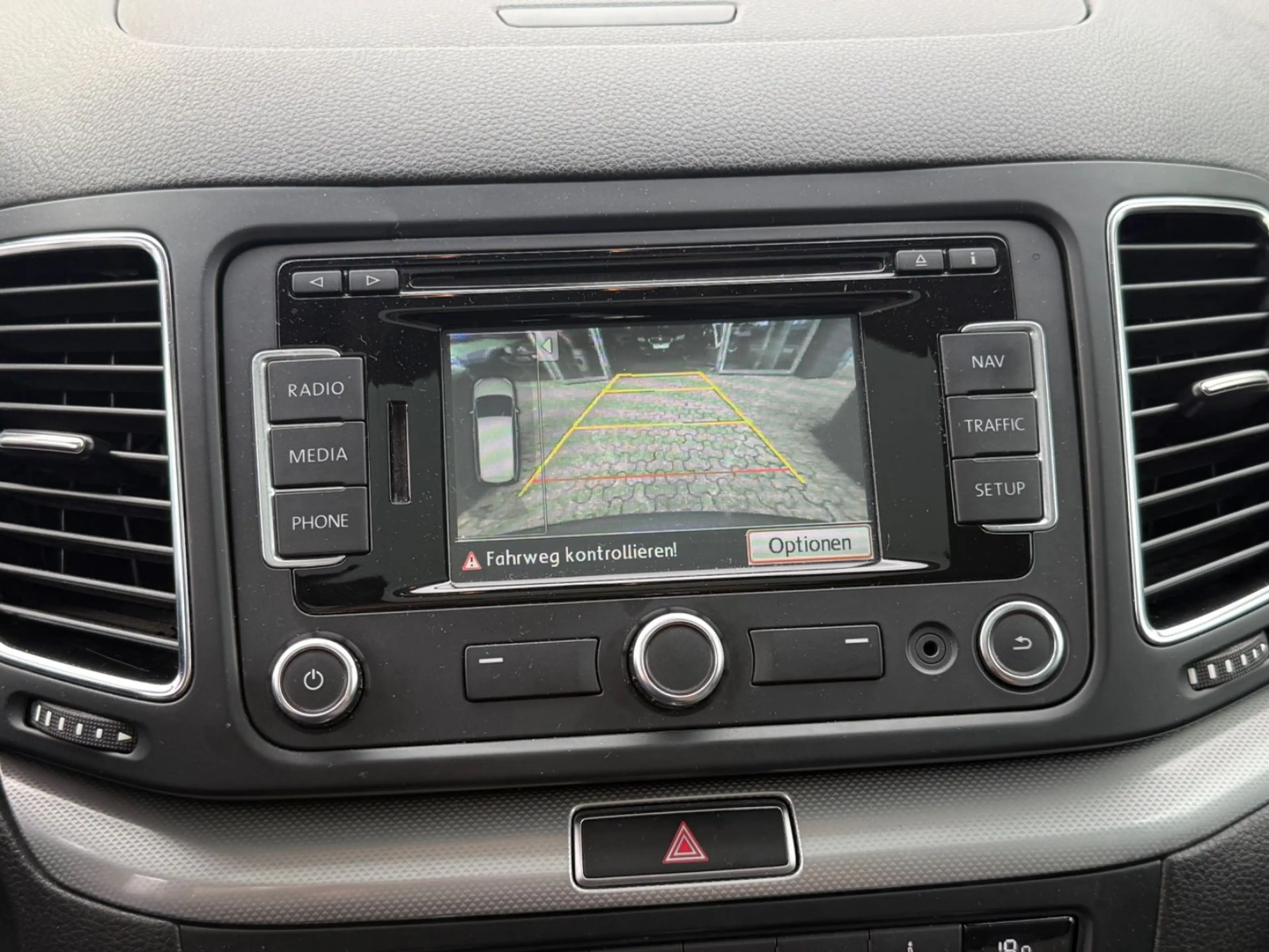 Volkswagen Sharan Comfortline*1.4L*AMBIENT*PANO*7SITZER*RFK — photo 11
