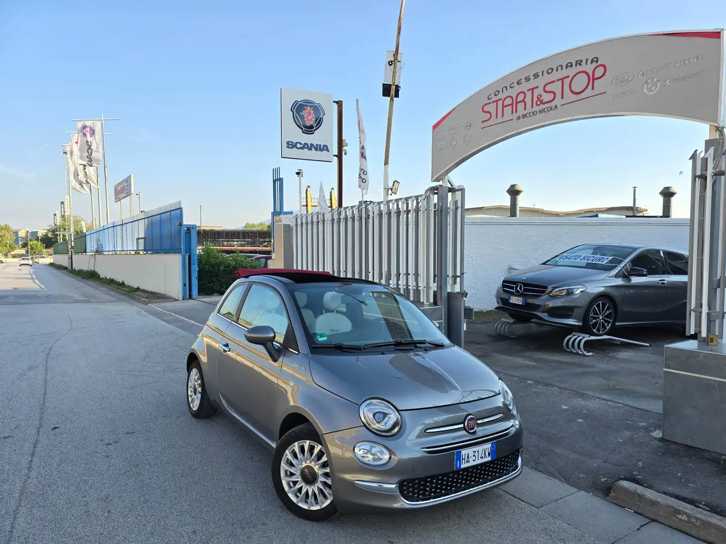 Fiat 500 Fiat 500 C 1.0 Hybrid Dolcevita Gris - 2