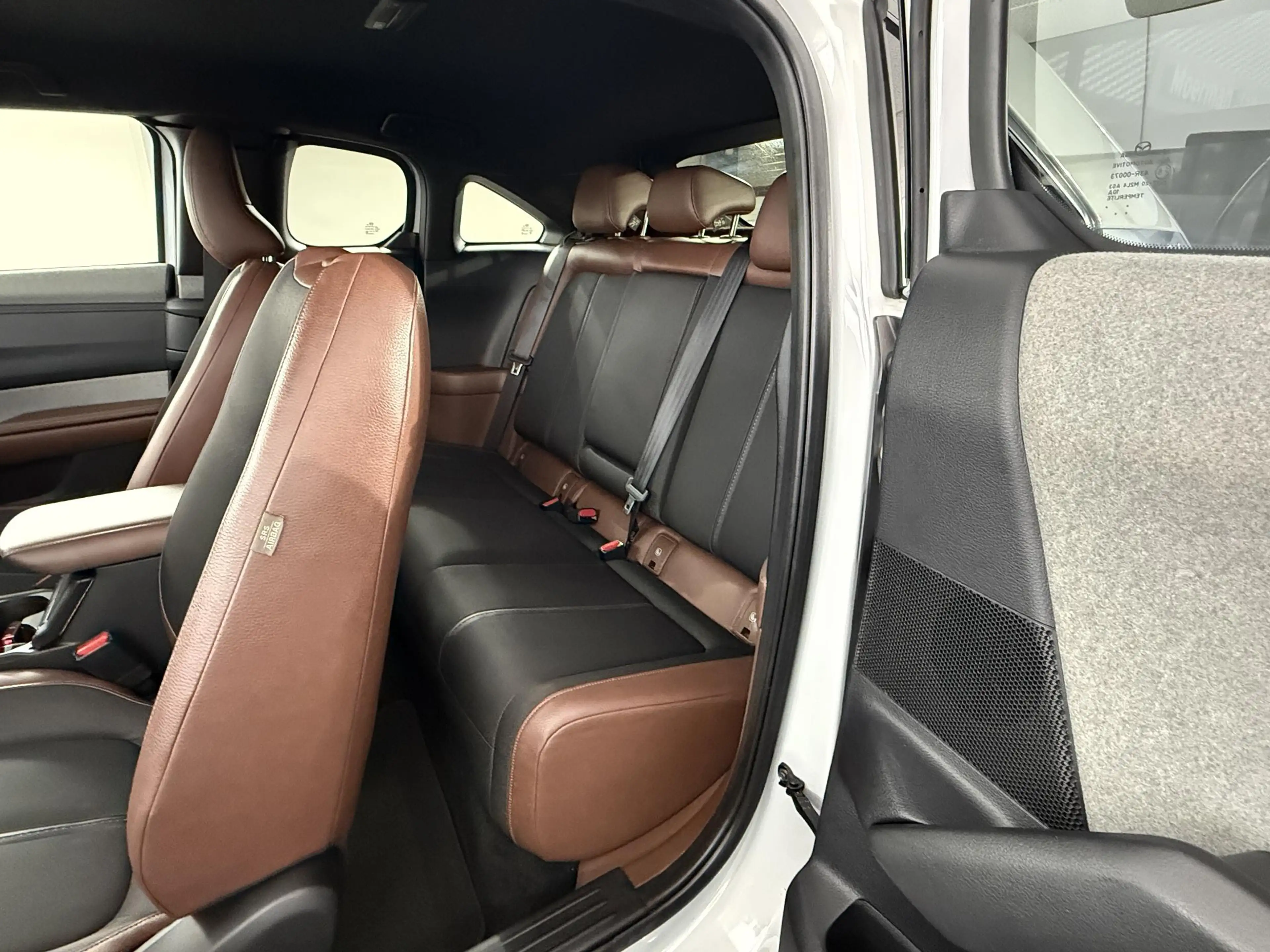 Mazda MX-30 e-SkyActiv 145 First Edition 36 kWh / 100% Electri — photo 21