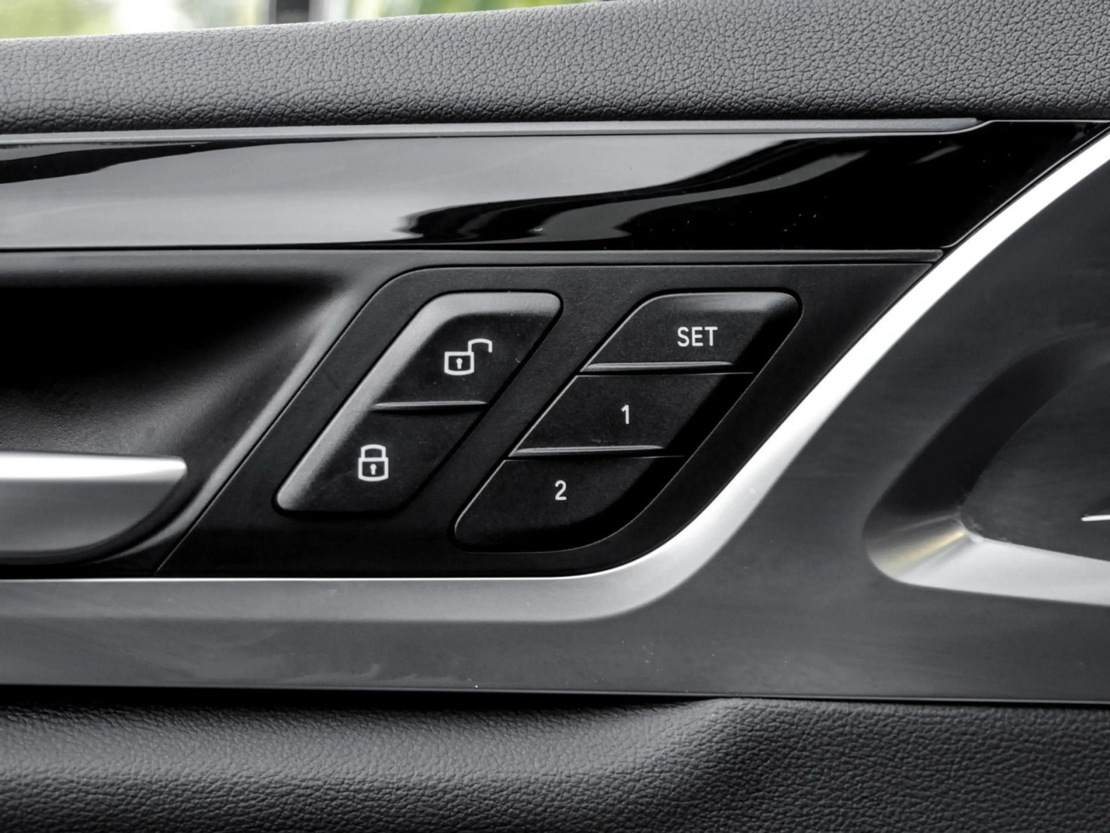 BMW iX3 M SPORT+AHK+PANO+DA PROF+PA — photo 15