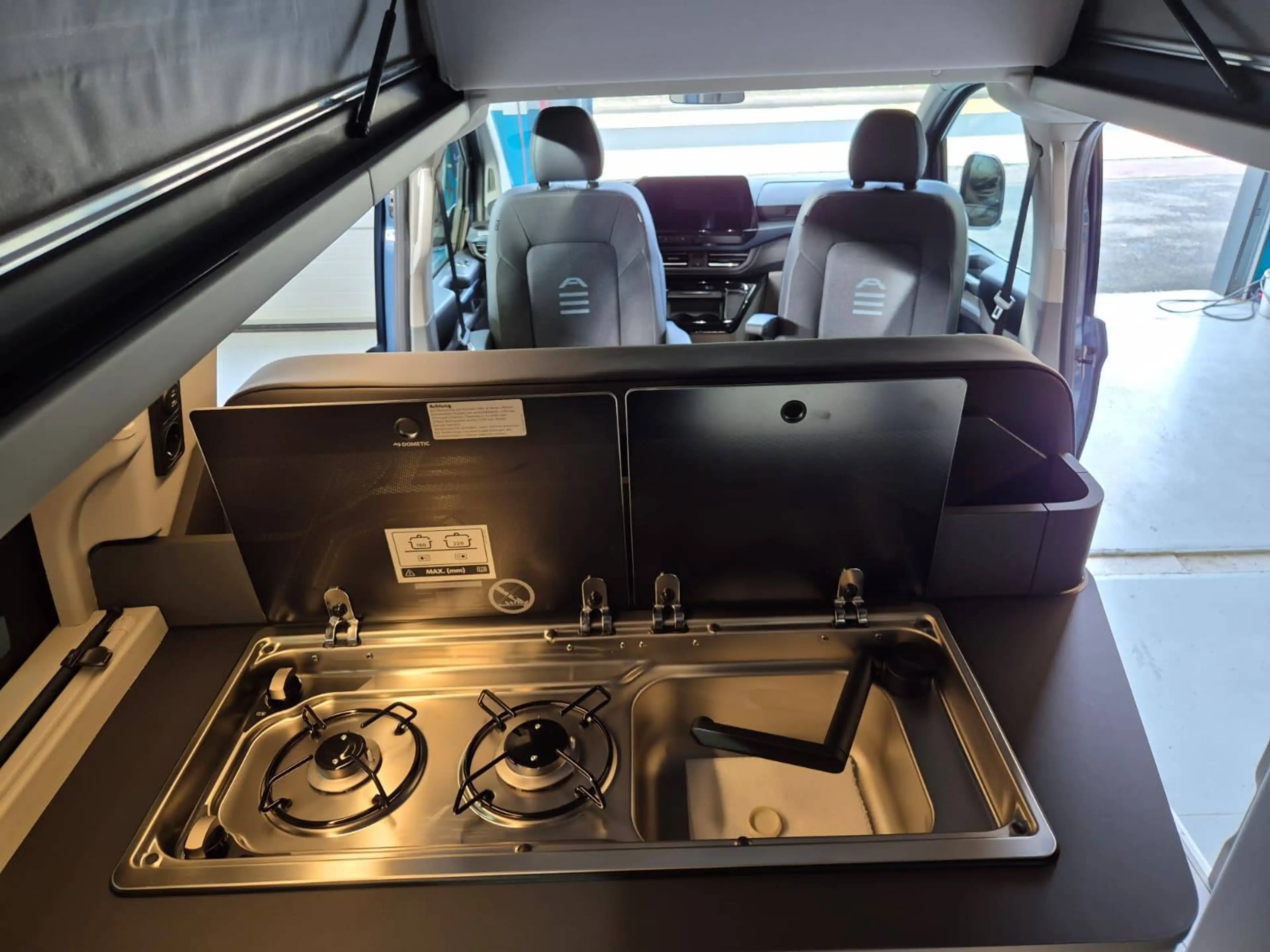 Ford Nugget Ford Nugget LWB (Lange Wielbasis) - 4x4 — photo 6