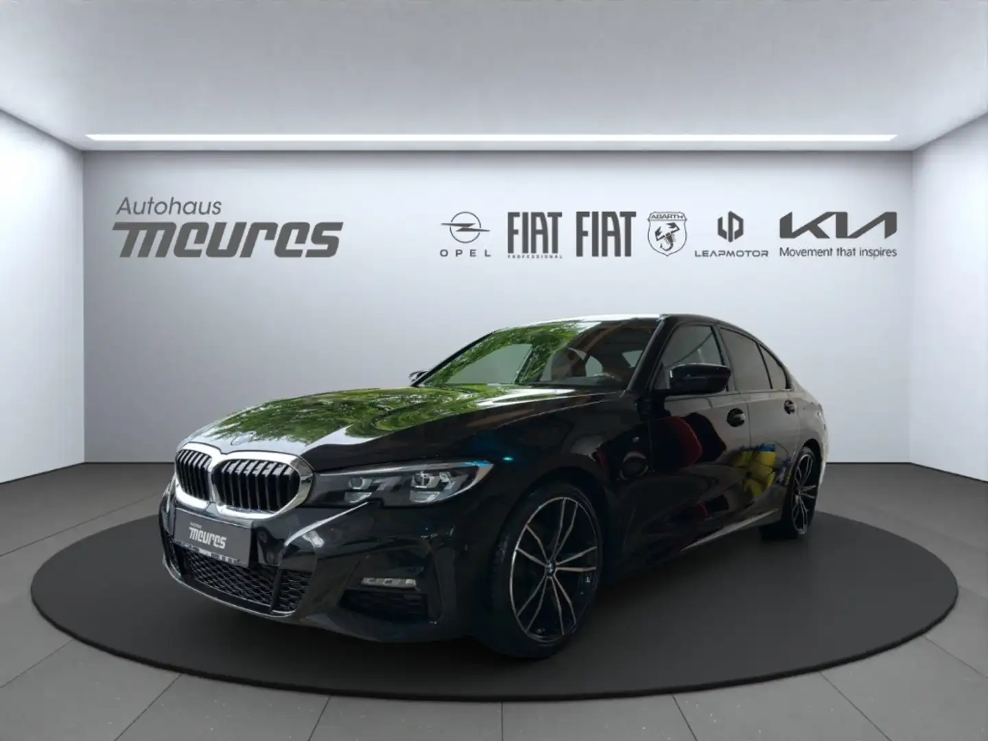 BMW 320 i M Sport LIM. NAVI KAMERA ALCANTARA AMBIENTE SHZ Nero - 1