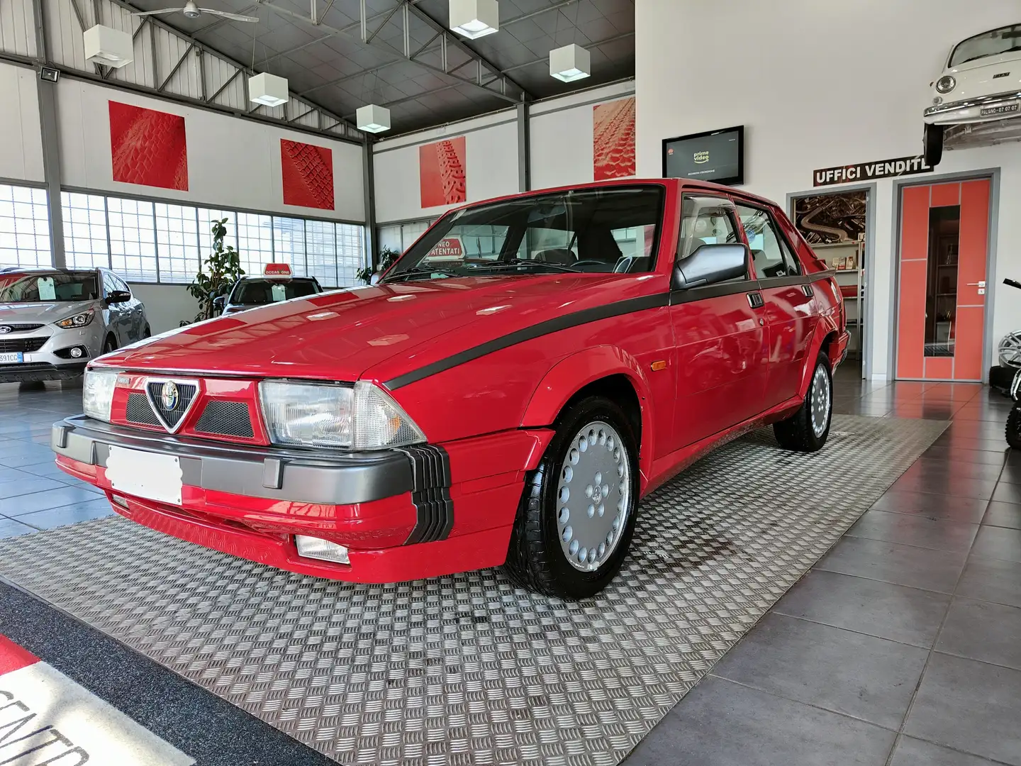 Alfa Romeo 75 TURBO AMERICA   A.S.I Czerwony - 1