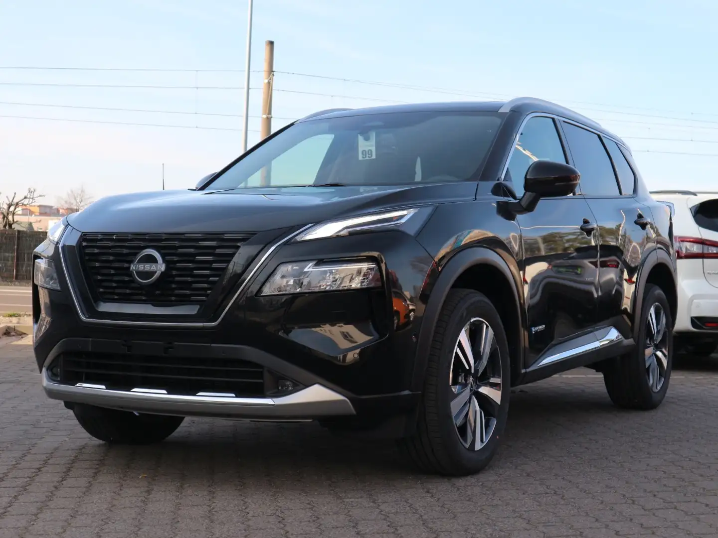 Nissan X-Trail N-CONNECTA 1.5 VC-T e-POWER ProPilot Schwarz - 2