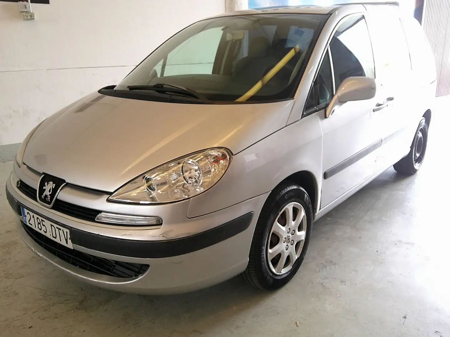 Peugeot 807 2.0HDI SR Gris - 1