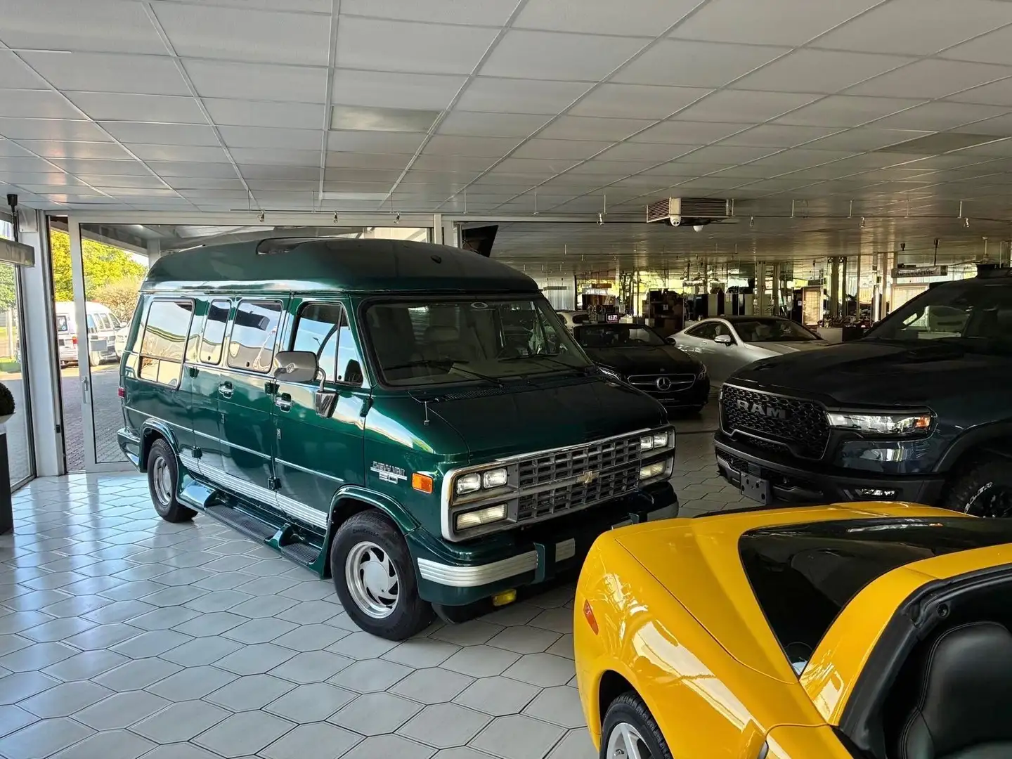 Chevrolet Chevy Van G20 5,7V8 Transcar Vert - 1