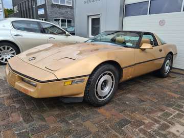5.7 V8 TARGA - USA IMPORT