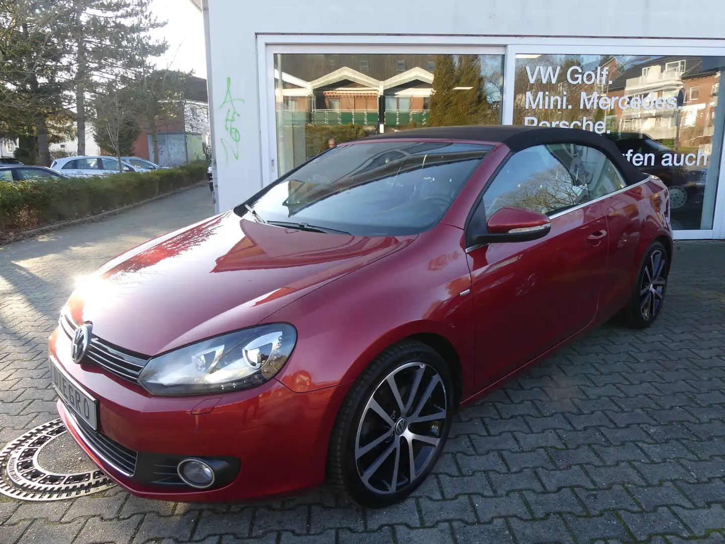 Volkswagen Golf Cabriolet "Cup" 1.2 TSI BMT * gepflegt Rot - 1