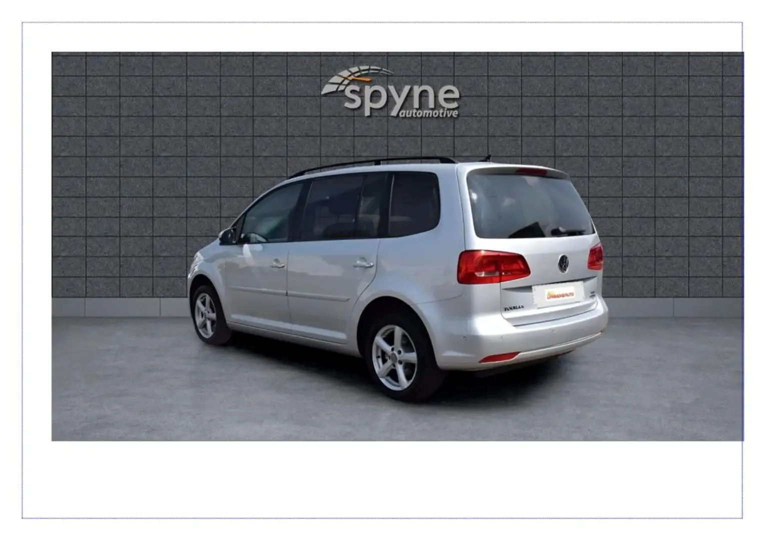 Volkswagen Touran 1.4 TSI DSG Highline EcoFuel Argento - 2
