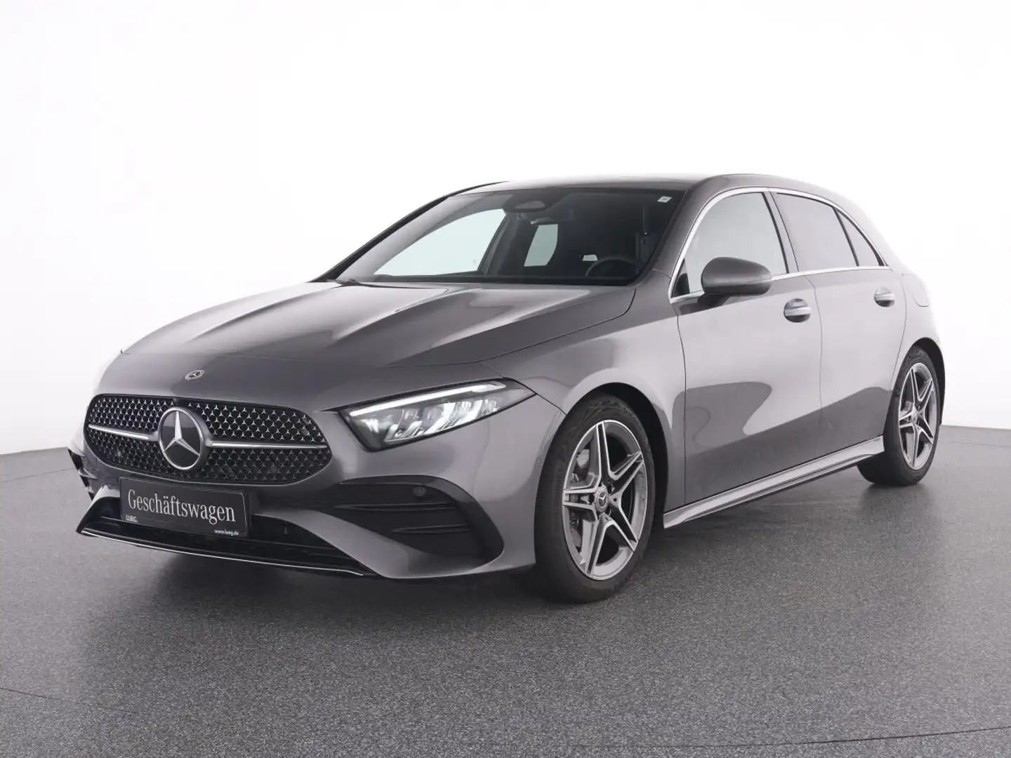 Mercedes-Benz A 180 AMG+PANO+KEYLESS+TOTW+DISTRONIC+KAMERA+LED Grau - 2