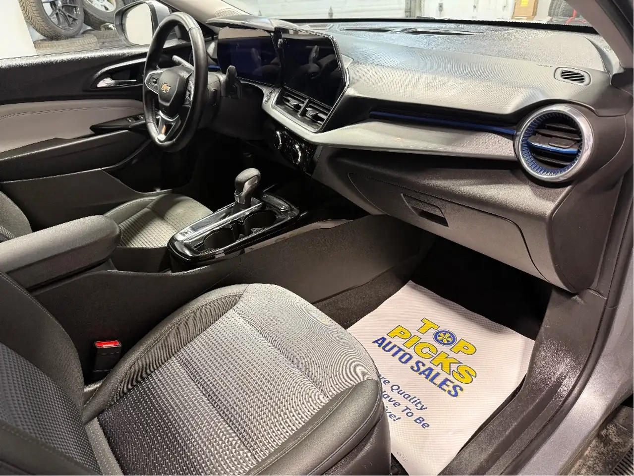 Chevrolet Trax снимка Chevrolet Trax