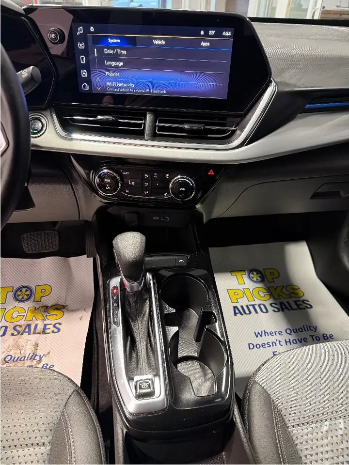 Chevrolet Trax снимка Chevrolet Trax